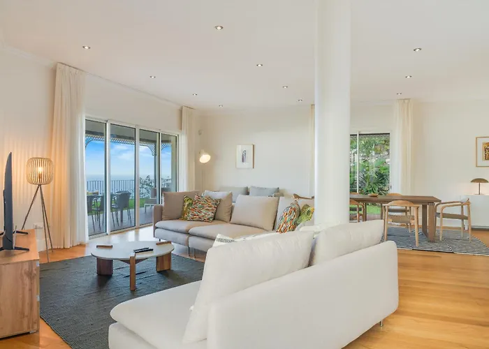 ヴィラ Sublime View By Atlantic *